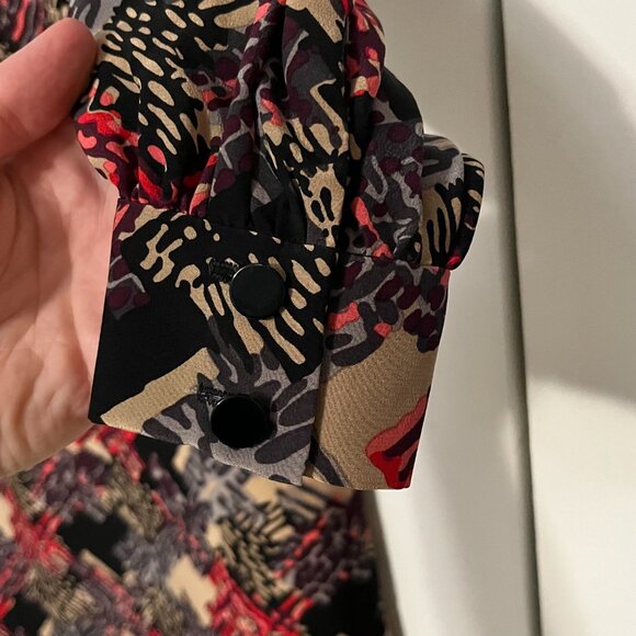 Trina Turk laurie mini dress size 4 100% silk long sleeve boat neck jigsaw plaid - Picture 9 of 9